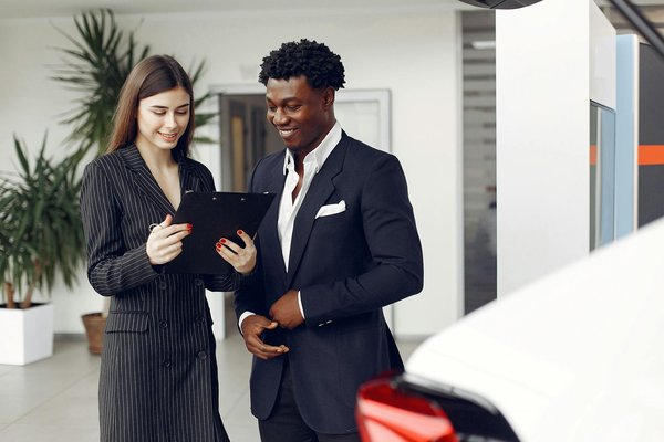 Mandataires auto : pourquoi leur faire appel ?