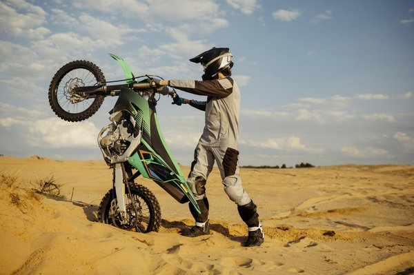 Les erreurs à éviter lors de l'installation d'un kit déco moto